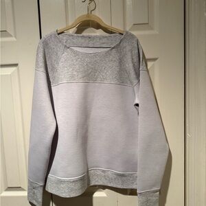 Athleta Heather Gray Top